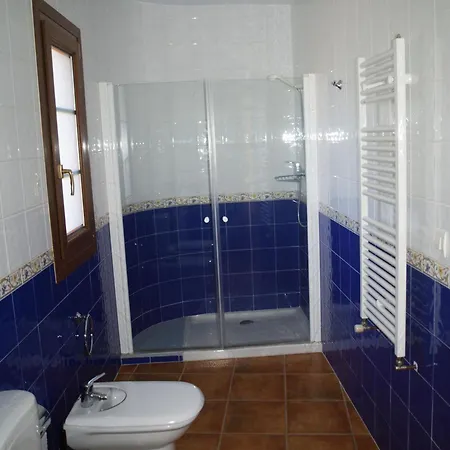San Francisco Rural Hotel 2*